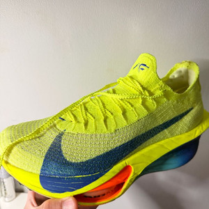 나이키 알파플라이3 볼트 255