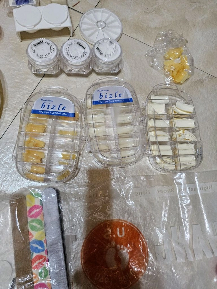 네일 실기시험도구 세트 이미지
