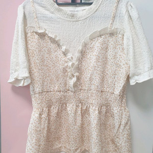 BURU N JUDY 티셔츠(새상품)