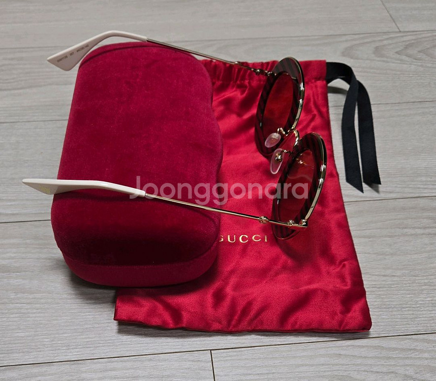 구찌 선글라스 판매합니다--3