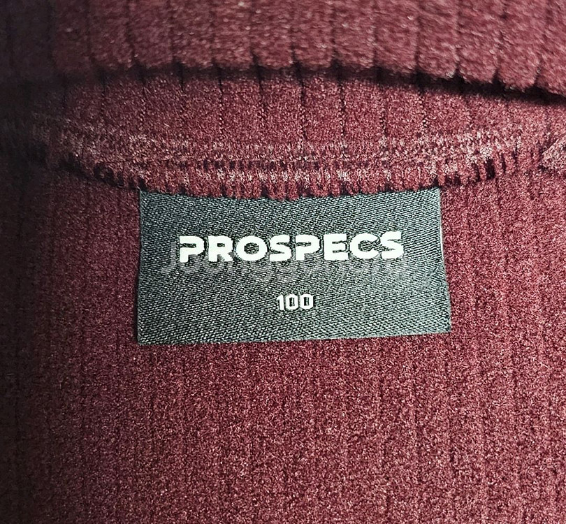 프로스펙스 여성 기능성 긴팔티셔츠 거의 새상품기--5