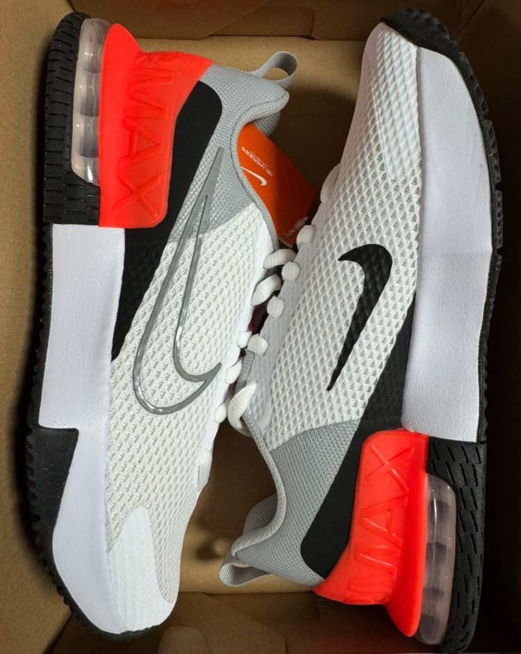 [280] 나이키 에어맥스 알파 트레이너6 운동화 이미지