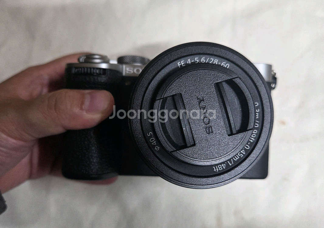 소니 a7c2 번들킷 판매합니다.--1