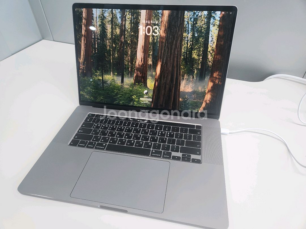 2021 맥북 프로 16인치 i9 32GB win11--0