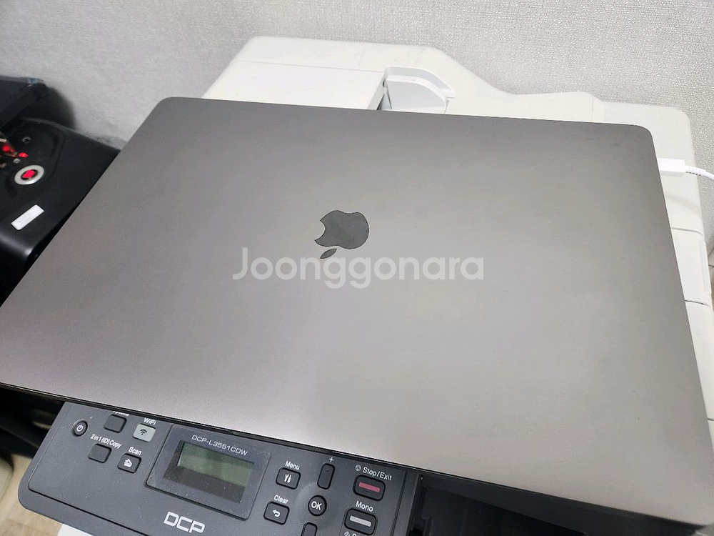 2021 맥북 프로 16인치 i9 32GB win11--2