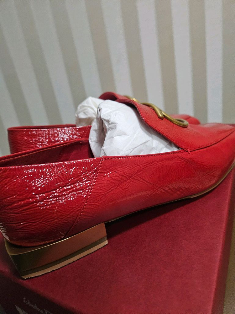 페라가모 LANA 여성화--1