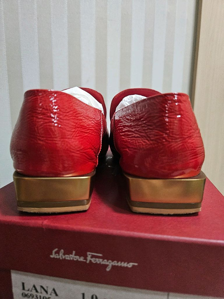 페라가모 LANA 여성화--2