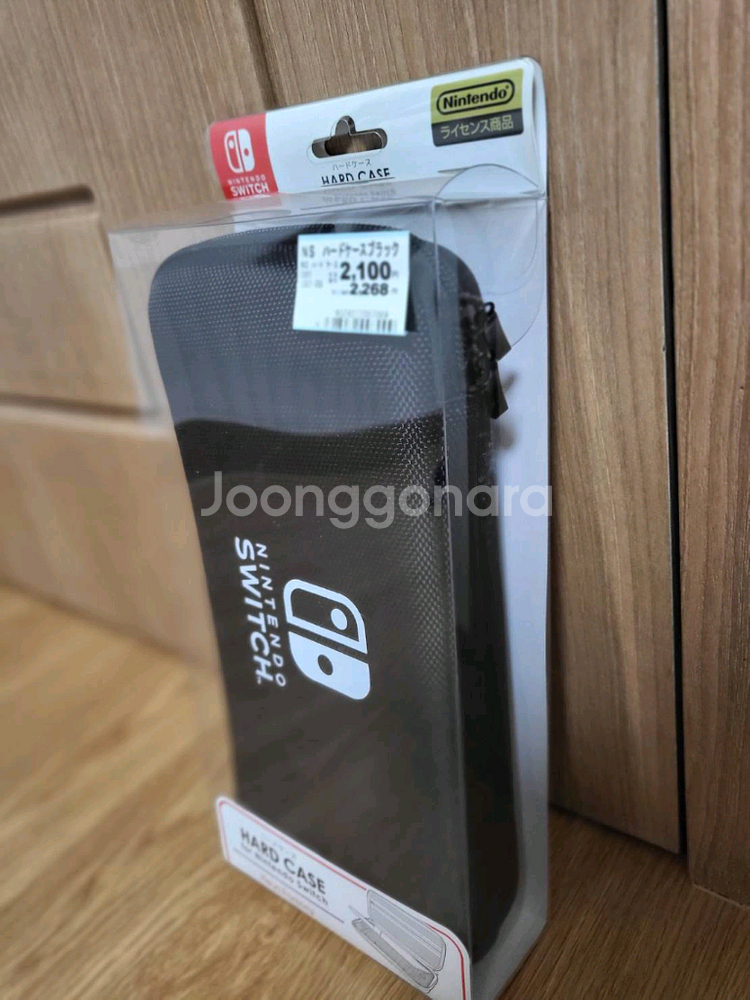 일본판 닌텐도 스위치+프로콘2개+케이스 팝니다--8