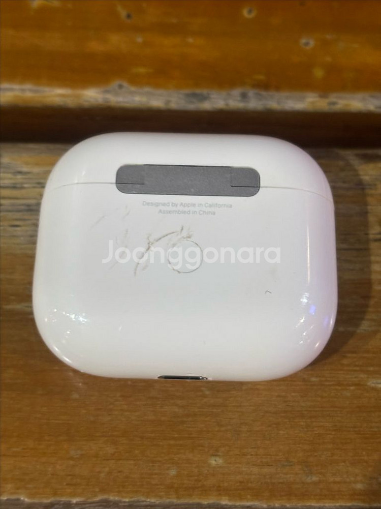 에어팟3세대 본체 상태굿굿 급처분!!--3