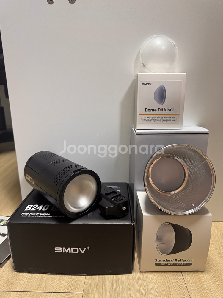 SMDV B240 조명세트 팝니다.--0