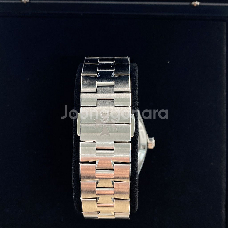 바쉐론 콘스탄틴 오버시즈 4500V 검판--2