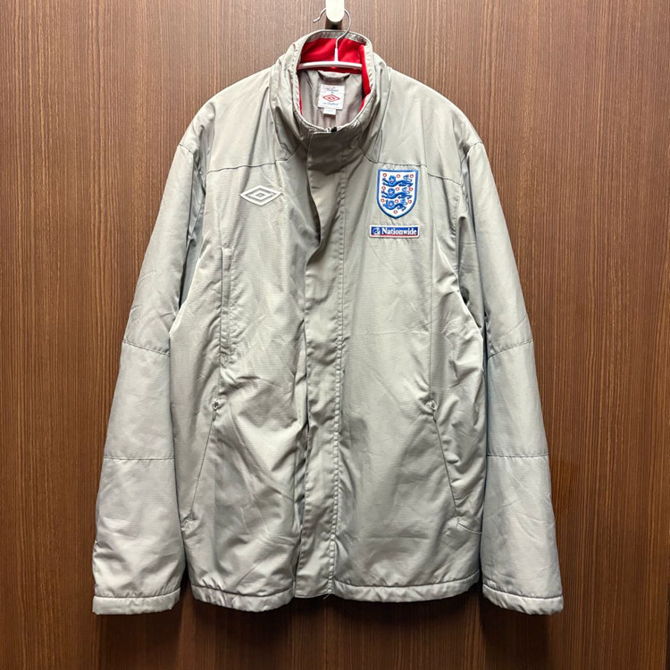 엄브로 잉글랜드 국대 벤치파카 패딩 점퍼 L--0