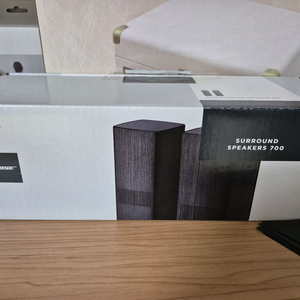 보스 서라운드 스피커 700 블랙판매합니다.