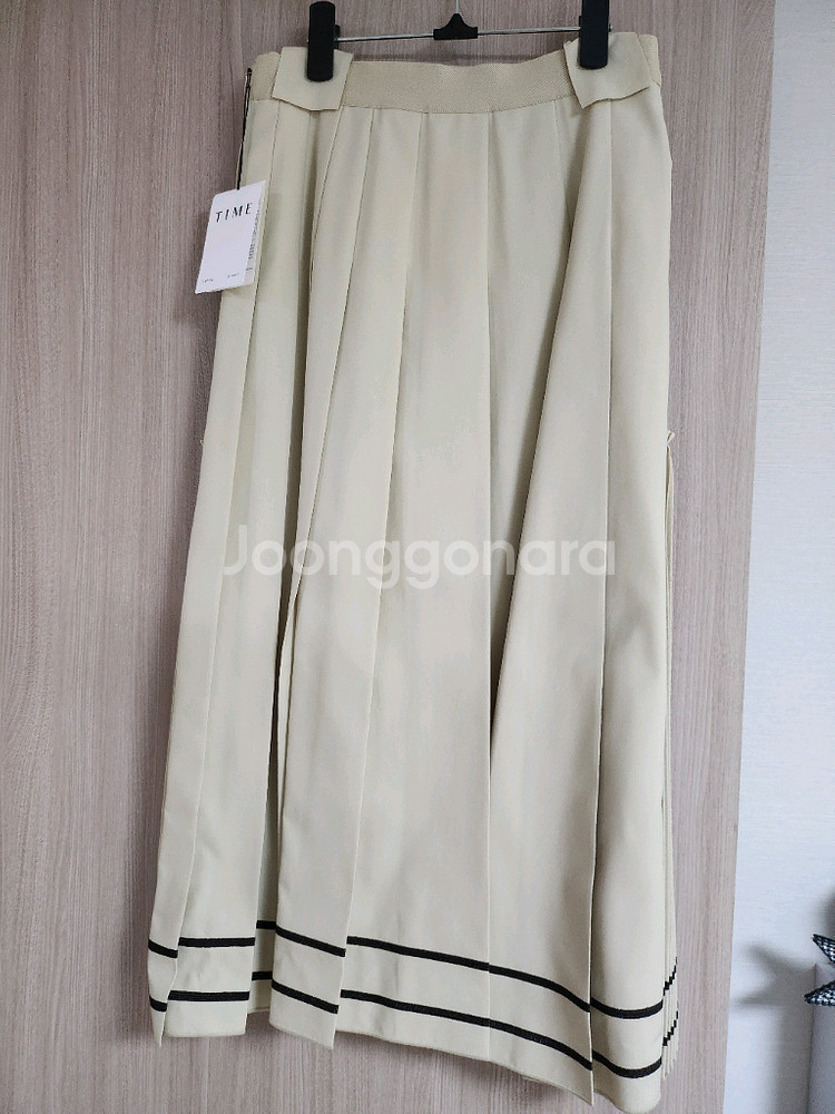 타임 컬러라인 플리츠 스커트--3