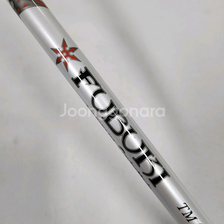 테일러메이드 M6 여성유틸4번 L 정품 P306021--9