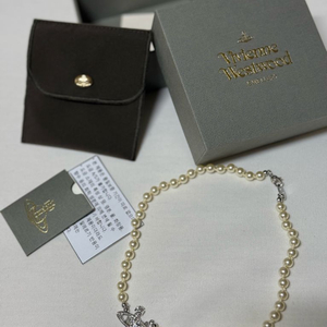 비비안웨스트우드 진주목걸이