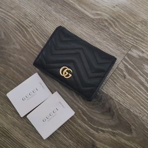 구찌 지갑 마몬트마틀라세반지갑명품카드지갑구찌루이비통디올셀린느샤넬생로랑에르메스보테가
