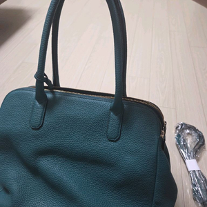 브루로말리그린쇼퍼백.새것