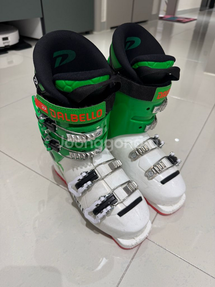 달벨로 주니어 스키 부츠--1