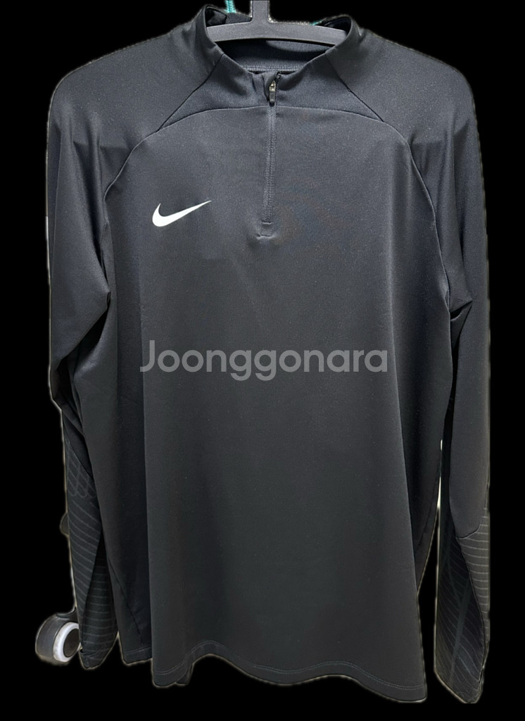 나이키 스트라이크 트레이닝 셋트 XL--0