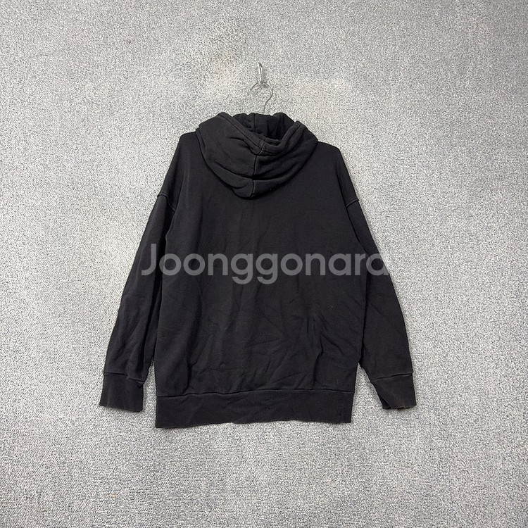 아디다스 빅로고 프린팅 블랙 후드티 85--1