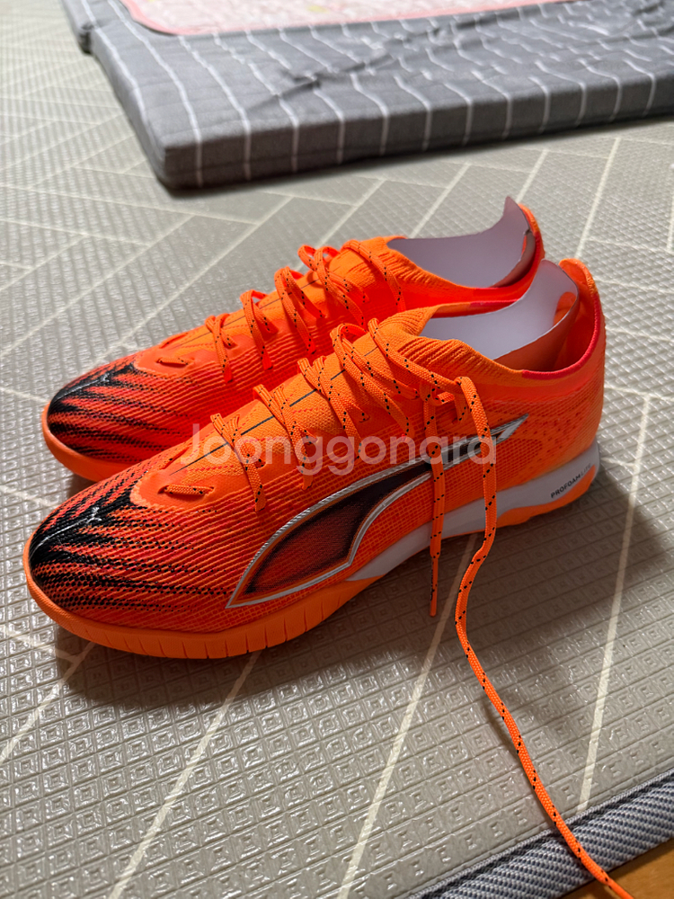 푸마울트라6프로tf 270사이즈--0