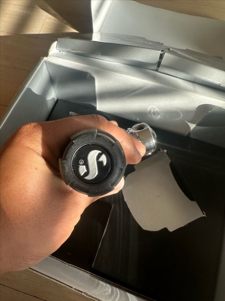 스쿠버프로 MK25 EVO 미사용 새제품 이미지