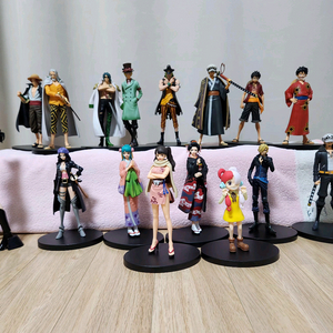 원피스 반프 피규어(루피,샹크스,로우,니코로빈등등)