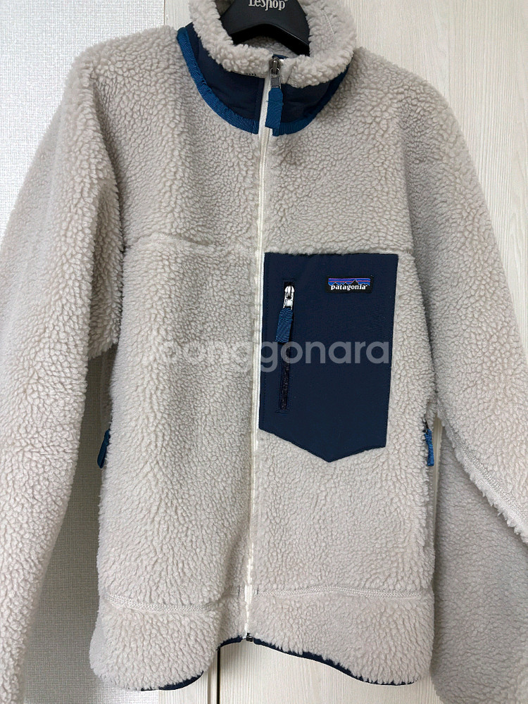 파타고니아 클래식 레트로X 자켓 내츄럴 팝니다.--0