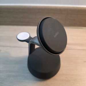 벨킨 울트라차지 프로 3in1 무선충전기 WIZ040KR 애플워치용