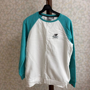 [뉴발란스] 맨투맨 90 M사이즈