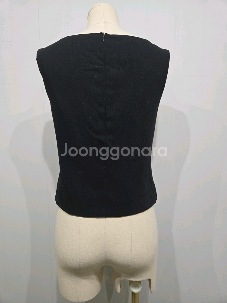 막스마라 블랙 민소매 블라우스 여성--1