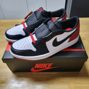 나이키 조던1 레트로 OG 블랙토