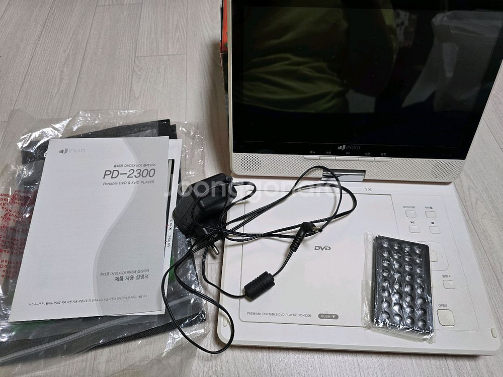 인비오 휴대용 DVD 플레이어--2