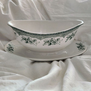 *세일*앤틱접시 빈티지접시 벨기에보흐 그레이비보트 소스보트 boch