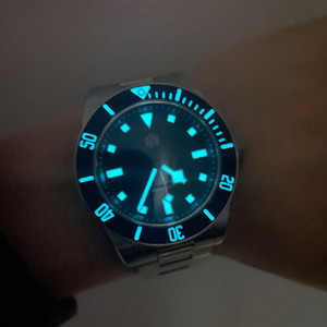 산마틴 다이버 SN0121 튜더 펠라고스 논데이트 다이버 오토매틱 시계 판매합니다