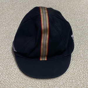 (정품) 버버리 키즈 블랙 아이콘 스트라이프 트리밍 캡 4Y-6Y