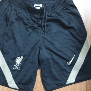 21-22 리버풀 트레이닝 드라이핏 쇼츠(DB0271-014)M사이즈