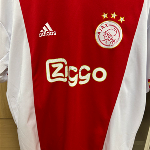 아디다스 아익스 홈 유니폼