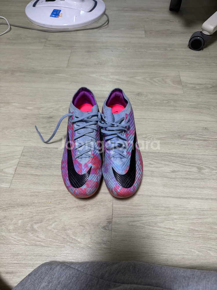 나이키 머큐리얼 축구화--0