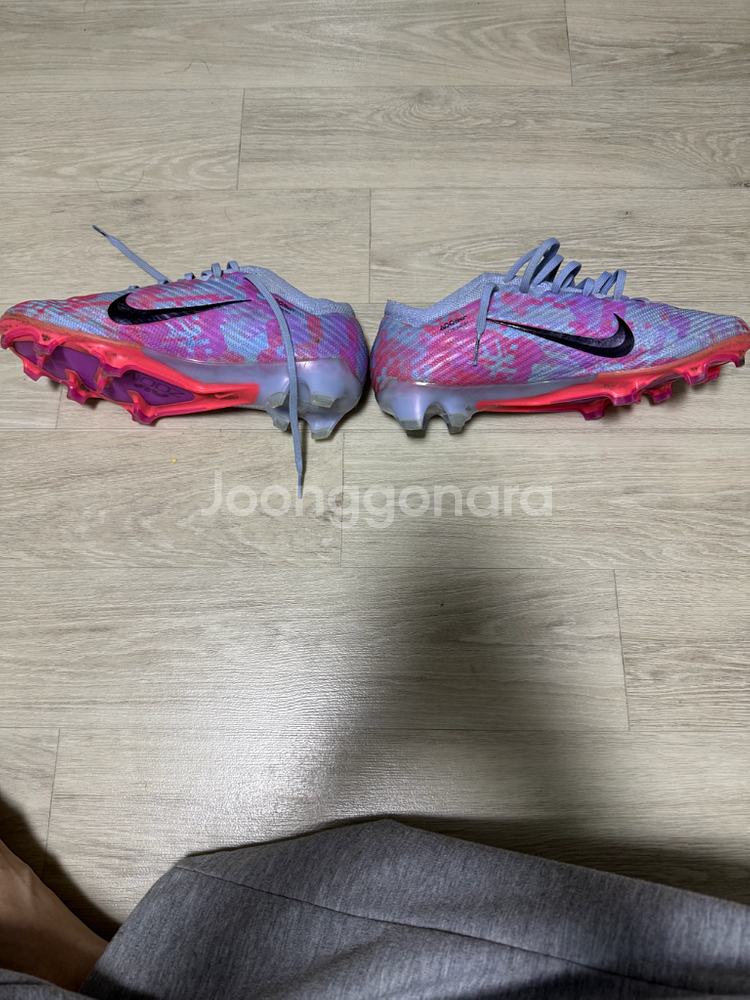 나이키 머큐리얼 축구화--1