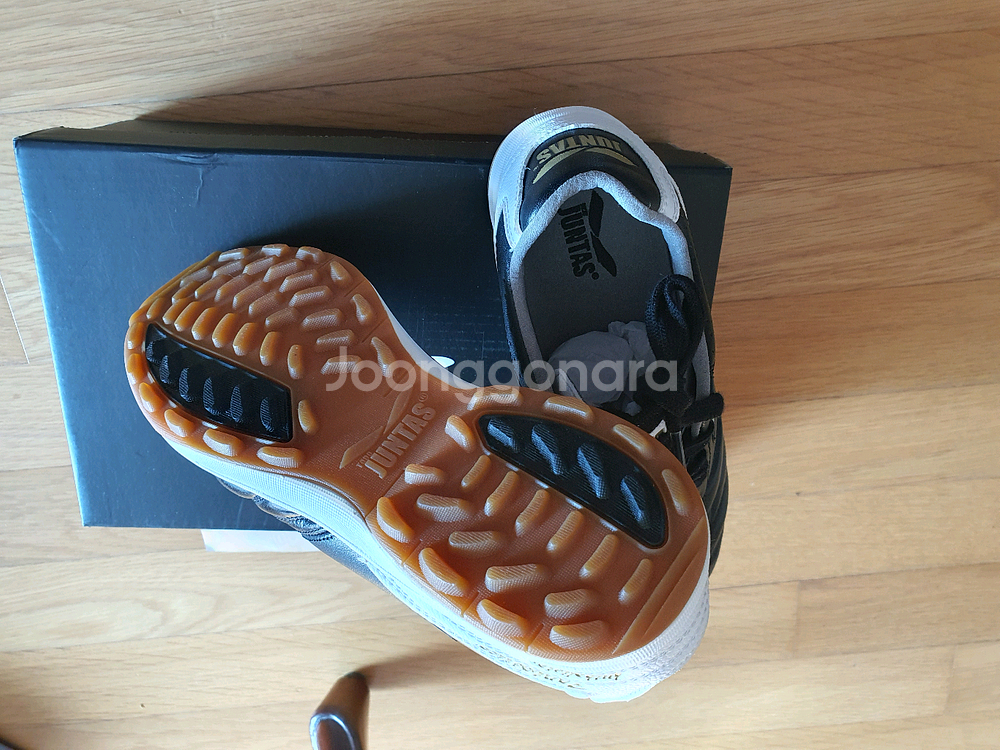 준타스풋살화--2