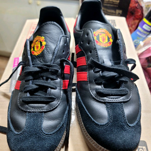 아디다스 맨체스터 유나이티드 삼바 265mm