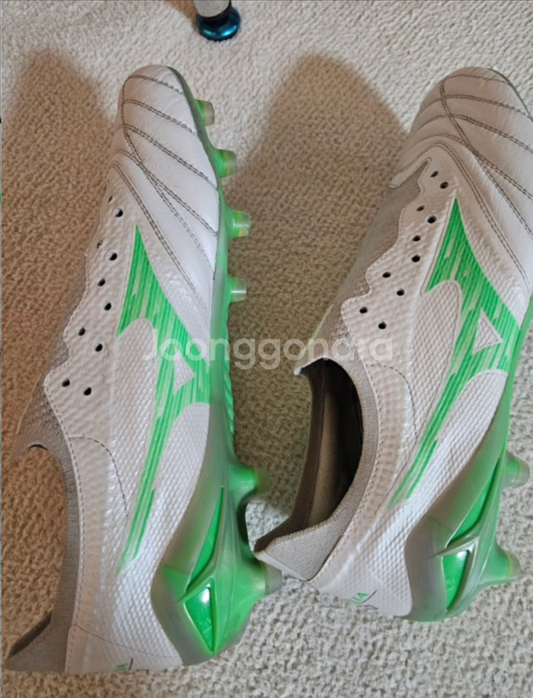 미즈노 모넬리아네오 베타 275--1