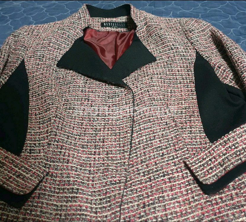 베스띠벨리 밀라노 트위드 자켓 (77사이즈)--1