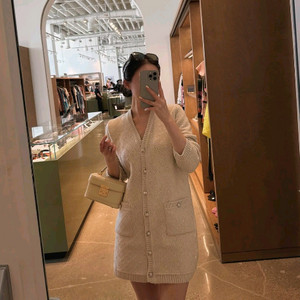 더로랑 펄시퀸 롱 자켓/가디건 시퀸 탑 골드