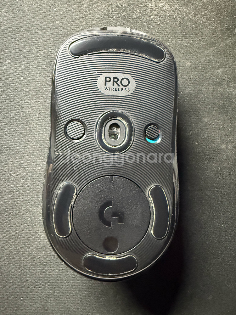 로지텍 G PRO 무선 게이밍 마우스--1