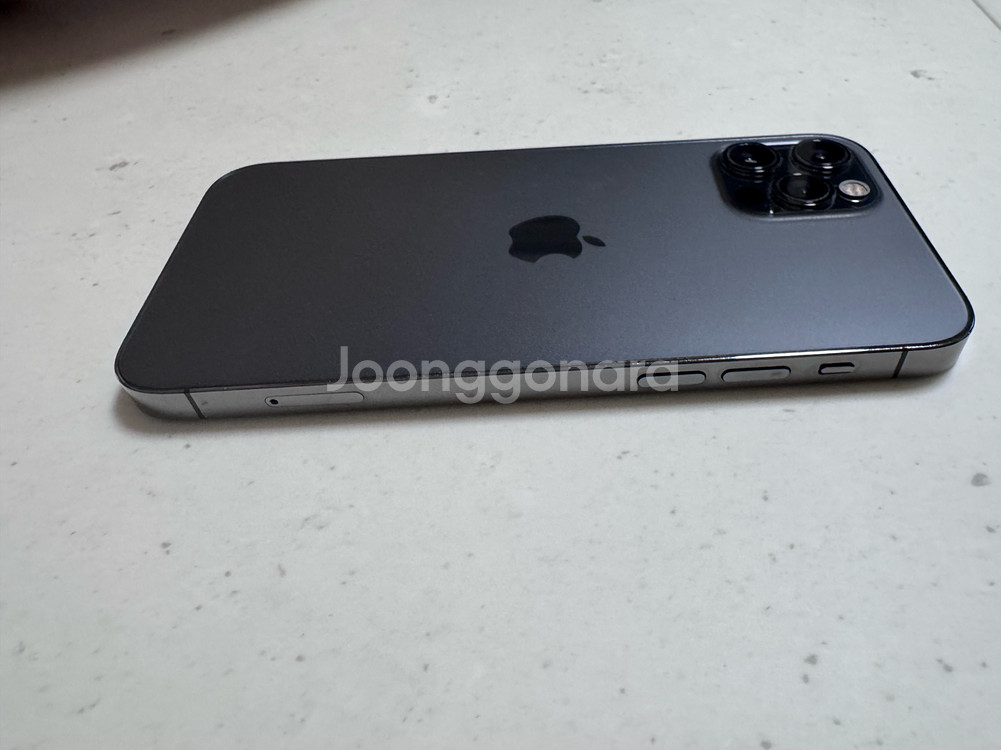 아이폰12프로 그라파이트 색상 256GB (배터리효율 85%)--2