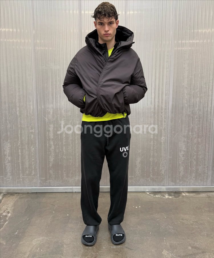 UVU 트레이닝 팬츠--0