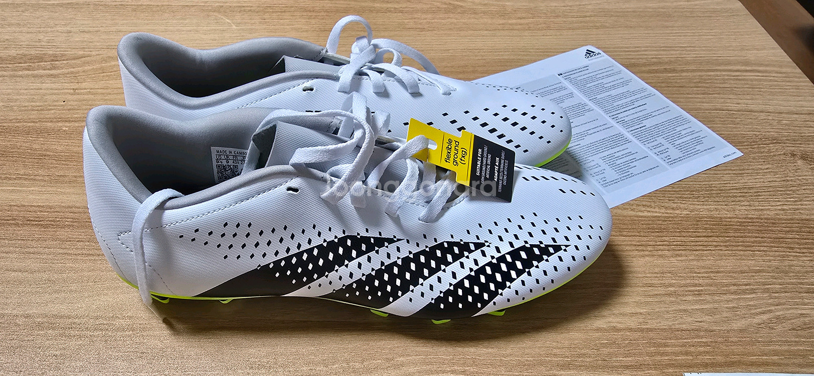 아디다스 [매장정품] 축구화 프레데터 애큐러시.4 FGL GZ0013레몬 275--2